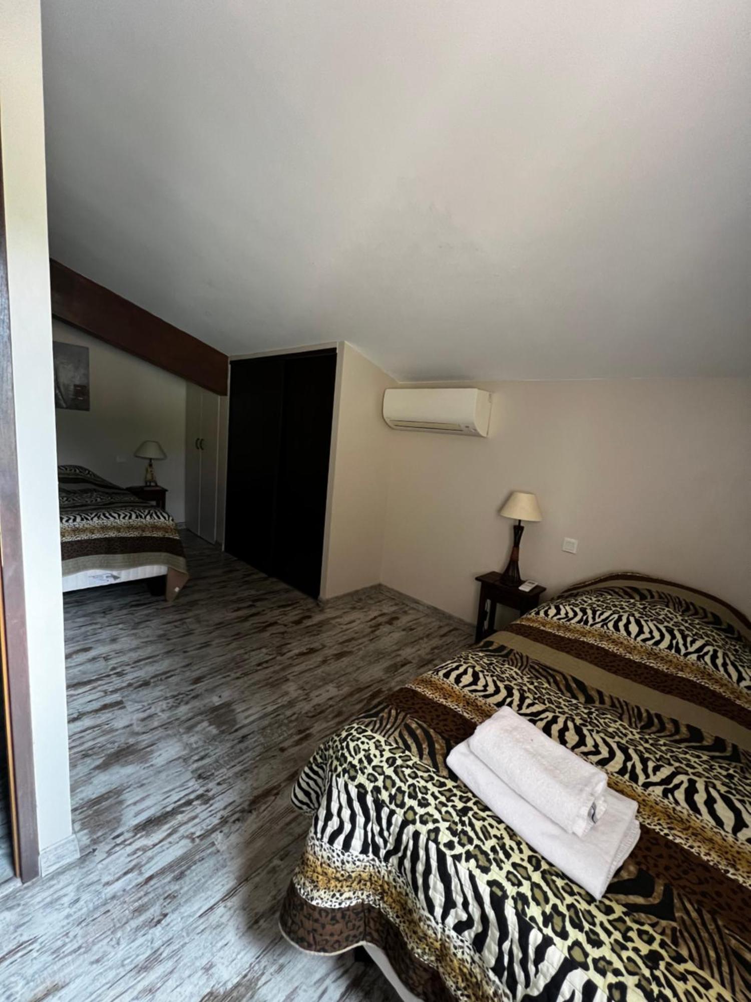 Domaine De La Tannerie Chambres D'Hotes Et Appartements 프라드 외부 사진
